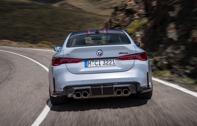 BMW: M4 CSL