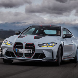 BMW: M4 CSL